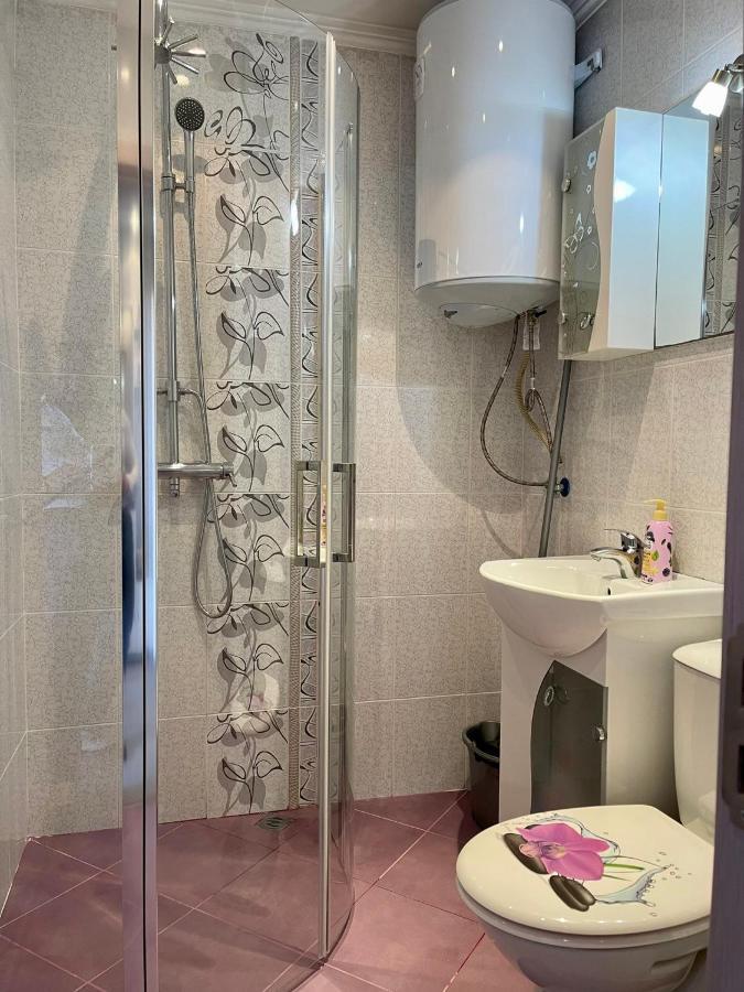 Апартамент Чаролит / Apartment Charoite بورغاس المظهر الخارجي الصورة